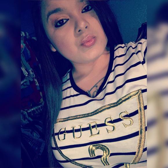 Meet your Posher, Ashley n joewally - Picture 1 of 1